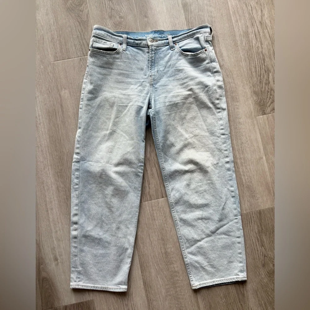 Old Navy Women's Light Blue Straight Leg Jeans boyfriend loose mid rise - Picture 3 of 5
